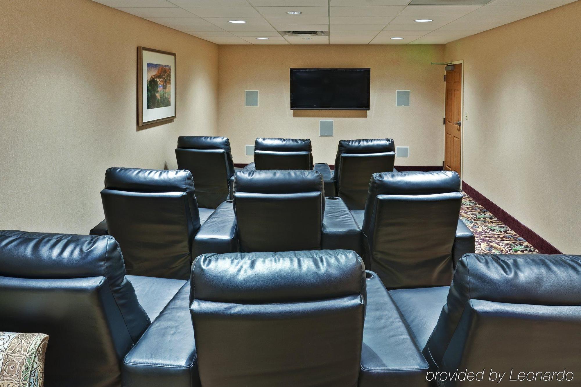 Hawthorn Suites By Wyndham Williamsville Buffalo Airport Létesítmények fotó