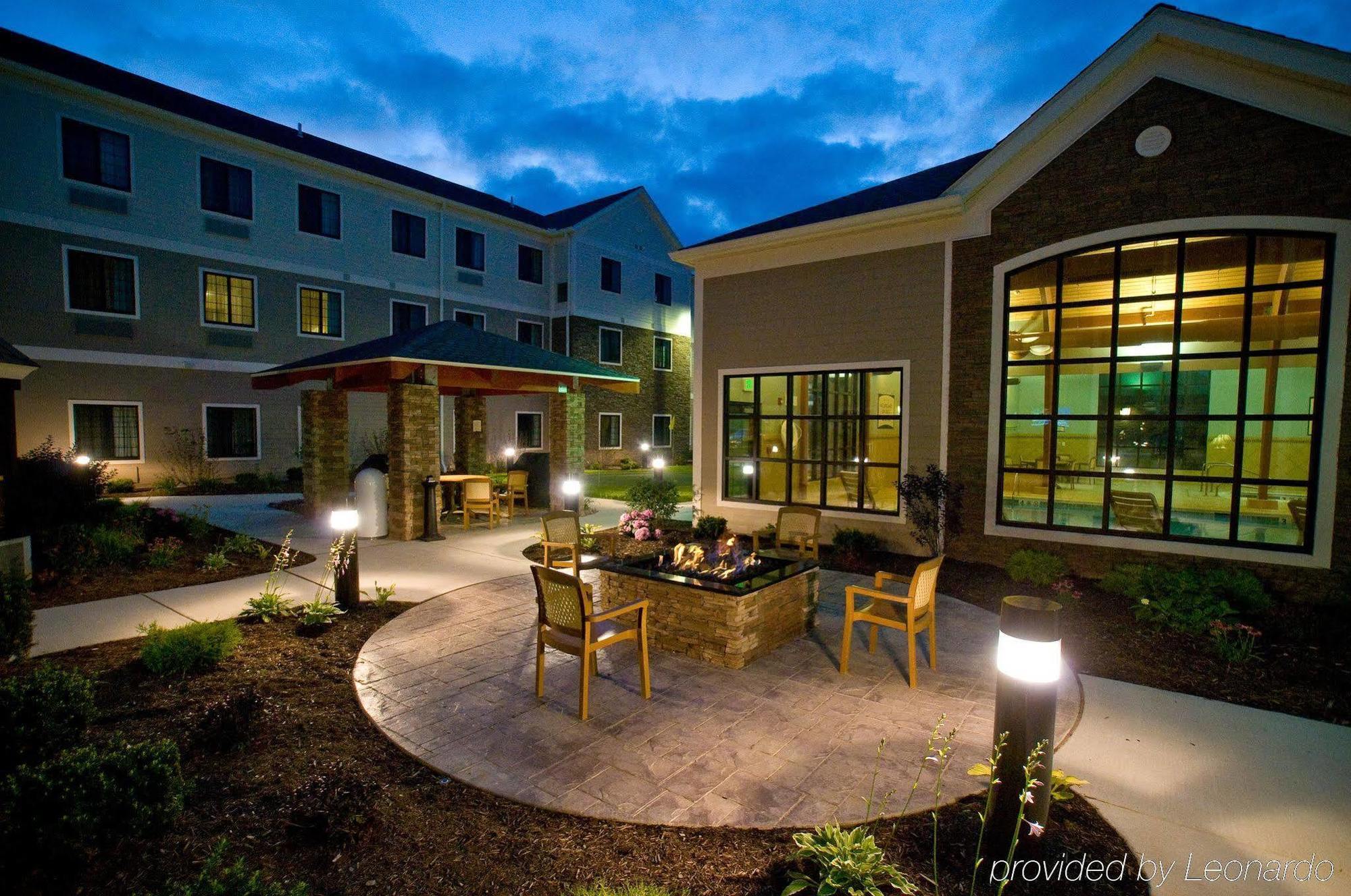 Hawthorn Suites By Wyndham Williamsville Buffalo Airport Kültér fotó